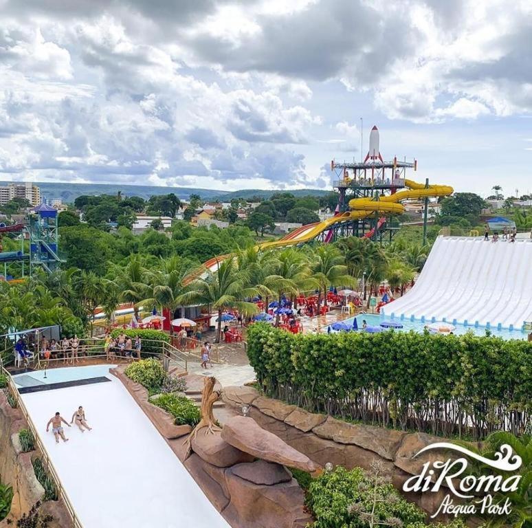 Piazza Diroma Oficial Com Acesso Ao Acqua Park Vulcao Ate 5 Pessoas 2 Caldas Novas Exterior foto